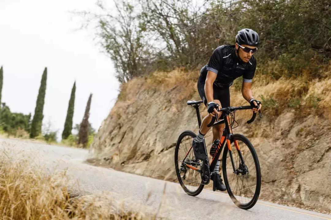 骑行锻炼身体捷安特自行车怎么选,捷安特自行车骑行装备