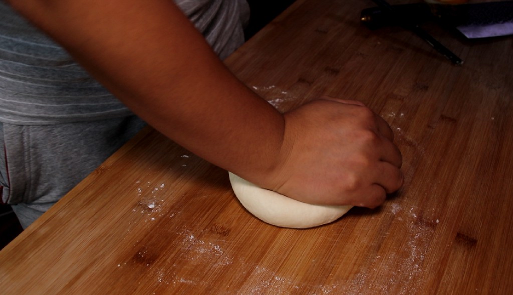 蒸馒头和面用冷水还是热水,蒸馒头和面用温水还是凉水