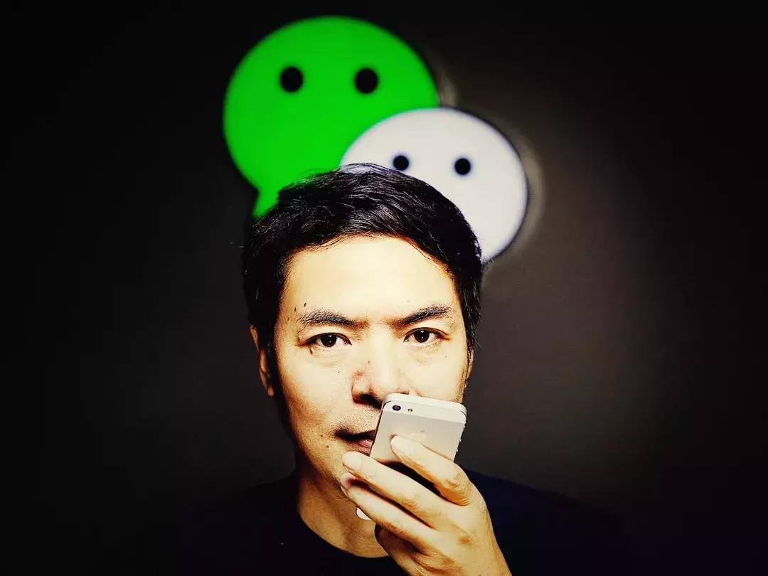 每月有10亿人用微信，你知道有多少人在玩QQ空间吗？