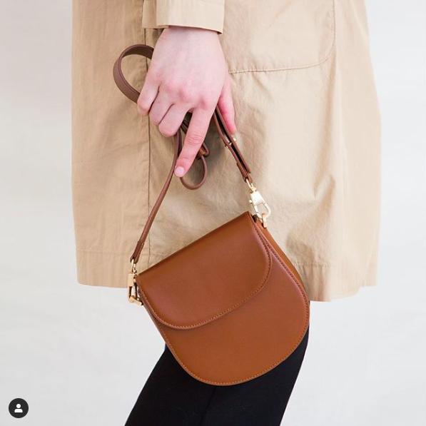 夫妻的世界韩素希包包,夫妻的世界韩素希同款包