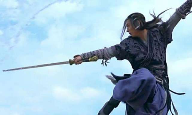 独孤剑和玄铁剑哪个厉害,玄铁剑和倚天剑屠龙刀