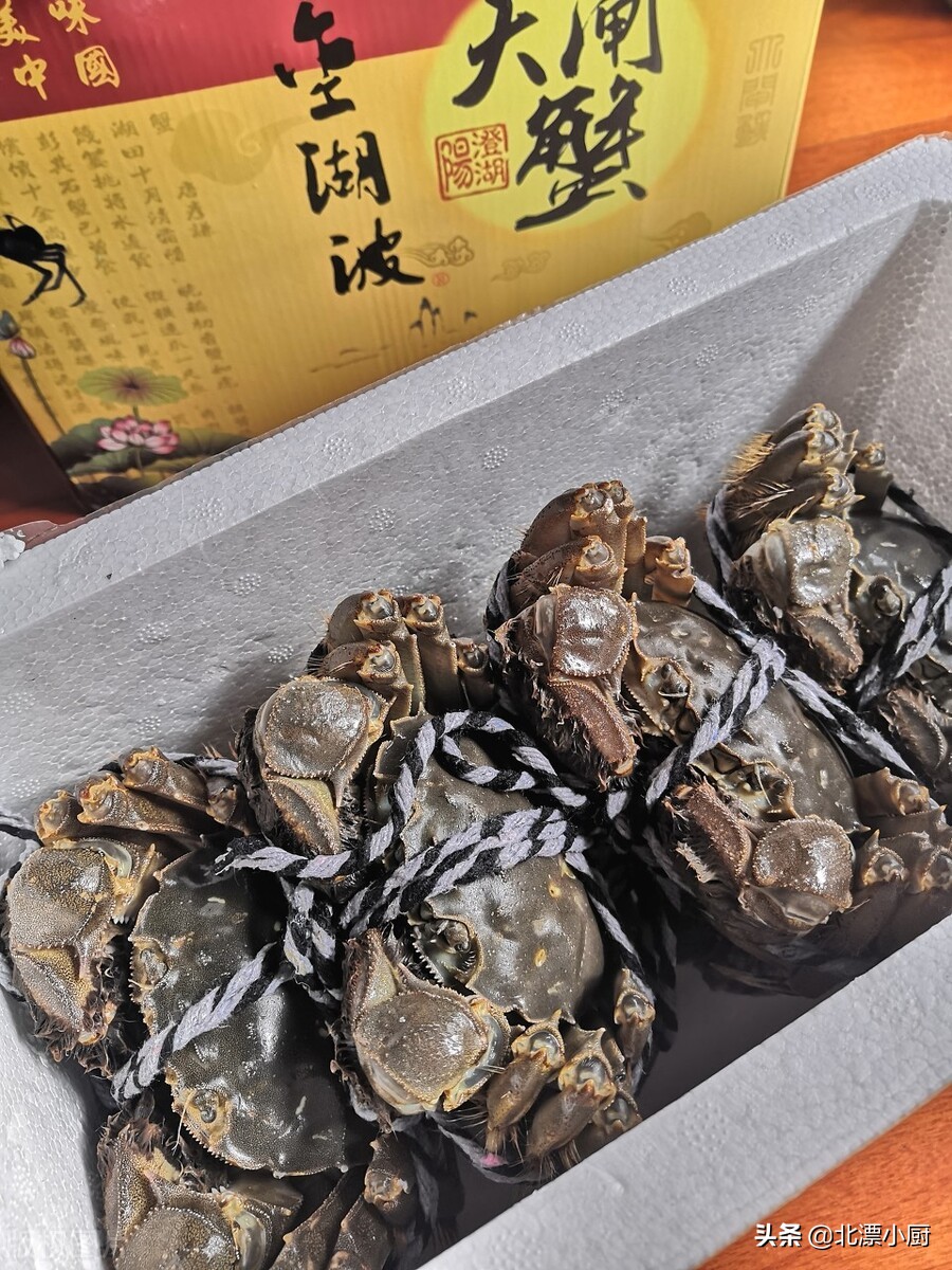 中秋节必备礼品月饼你买了吗,中秋送礼月饼啥样最大方实惠