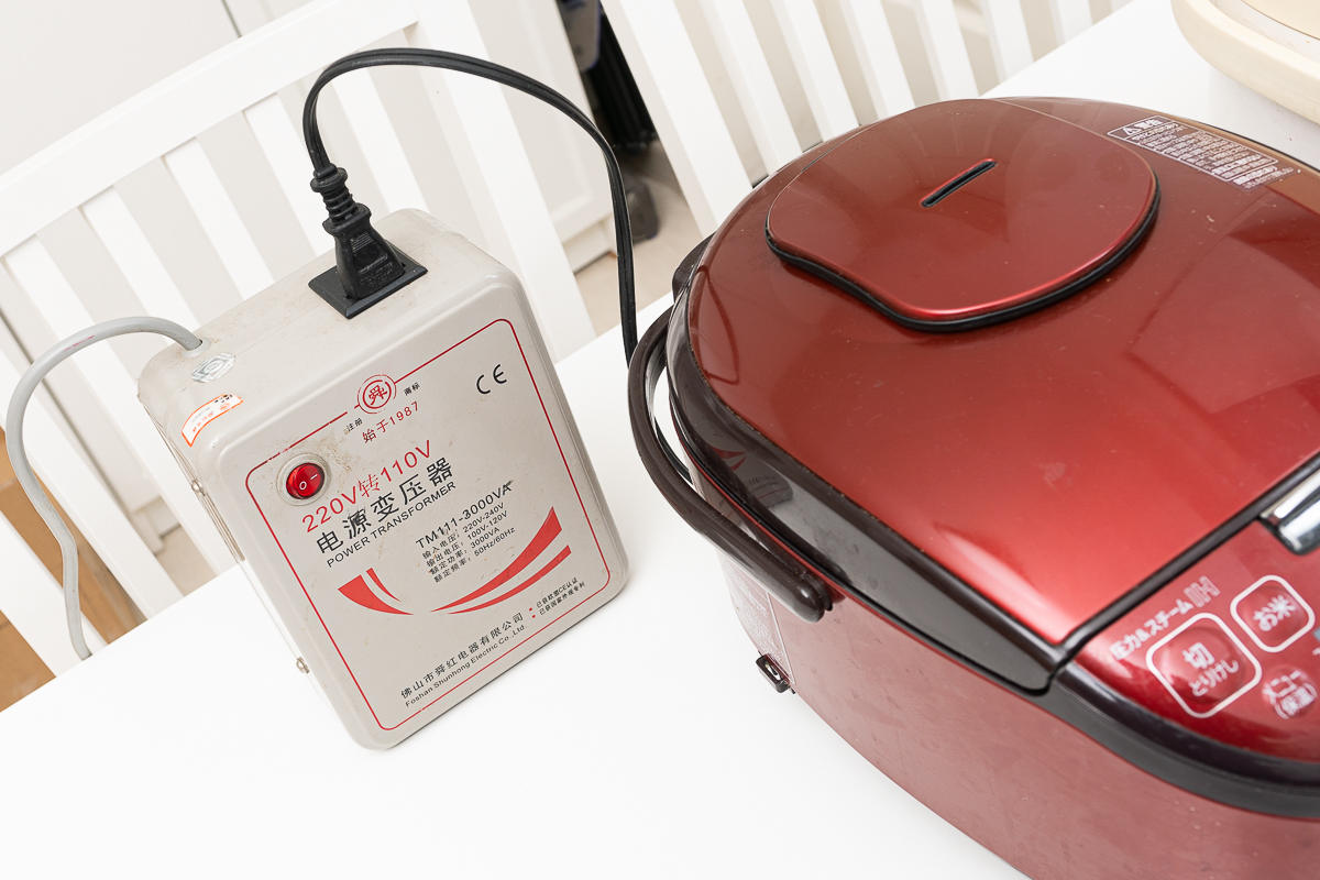 电压力锅和饭煲有什么区别,电压力锅与电饭煲测评