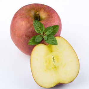 苹果不能和三种东西一起吃,苹果千万不可以和这几样一起吃