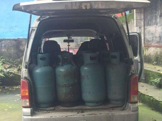 后备箱有“四不放”，很多车主还不知道？最后一样或能让车辆报废