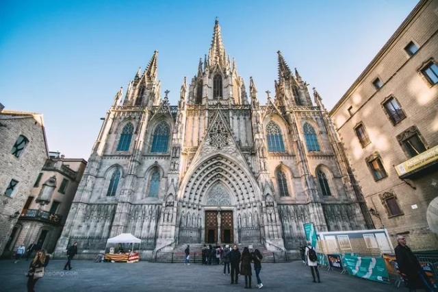 西班牙航空和葡萄牙航空,去西班牙有哪些国际航空