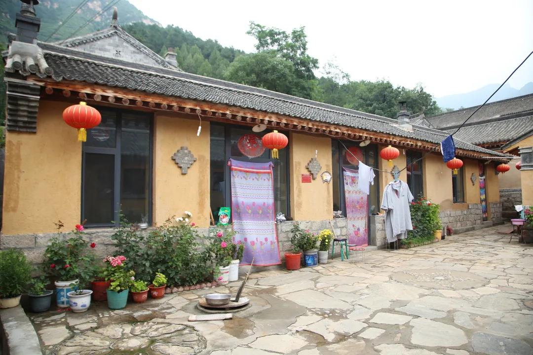 彪炳史册的脱贫攻坚战,彪炳史册的六个伟大成就