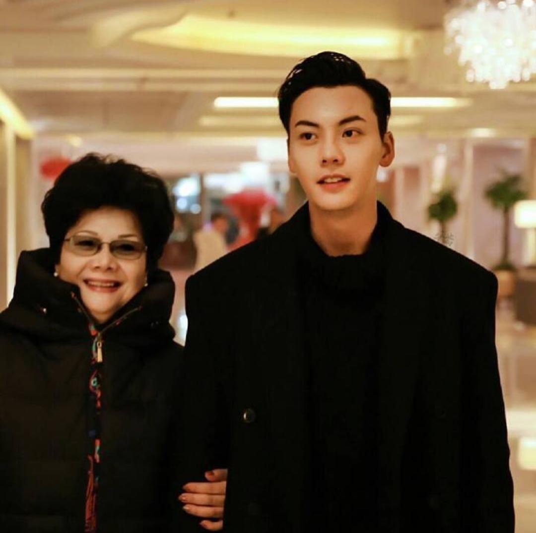 那些英皇时代的小鲜肉们下落如何？