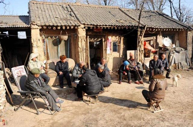 曾国藩做事特别沉稳谨慎,曾国藩做人不要自私贪婪