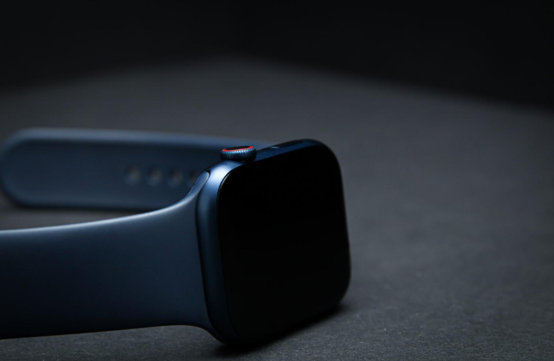 智能手表华为苹果三星谁最强,苹果跟华为智能手表哪一款最好