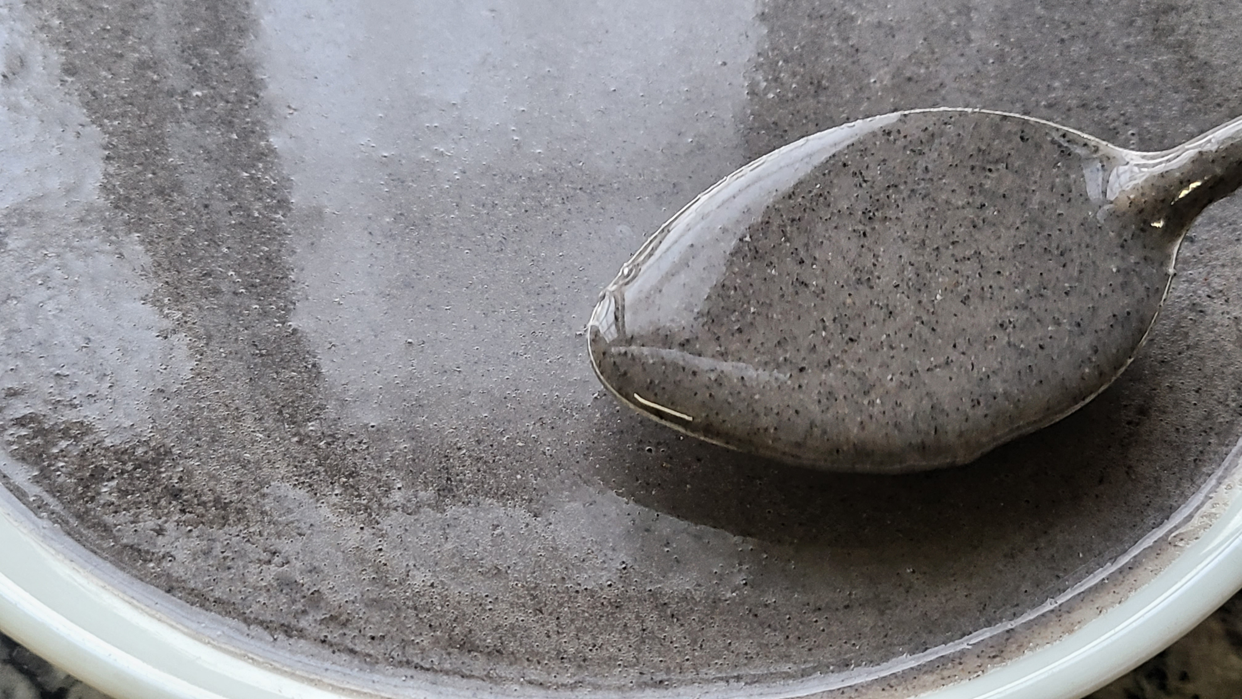 黑芝麻糊怎么磨得细滑好吃,怎么做黑芝麻糊好喝又简单