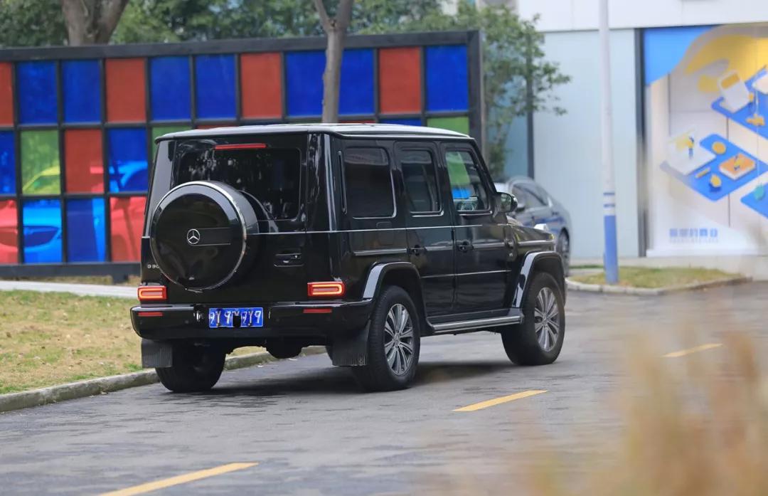 奔驰g500自驾感受,奔驰g500应该怎么开