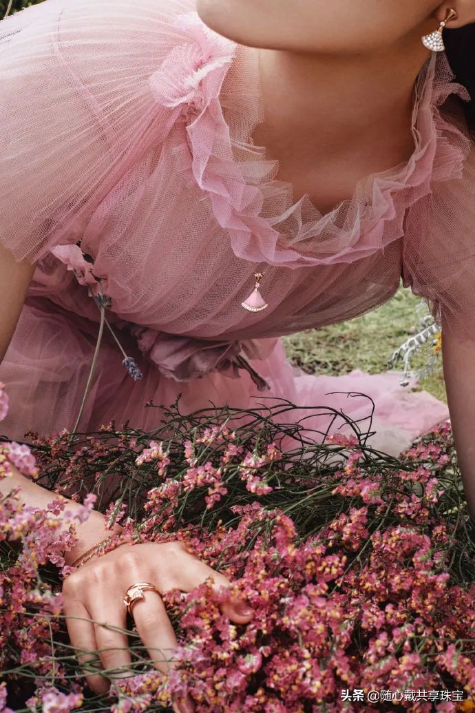 七夕马上要到了！这份讨女朋友欢心的礼物清单拍了拍你