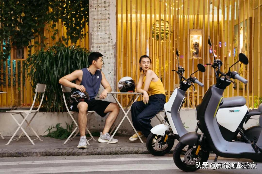 九号真智能电动车e200p,智能九号电动车多少钱一辆