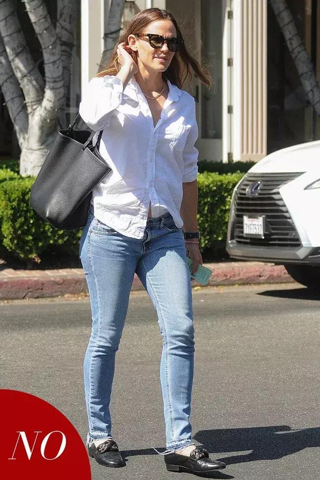 同样的衬衫别人穿怎么就那么好看,每个人都有的衬衫