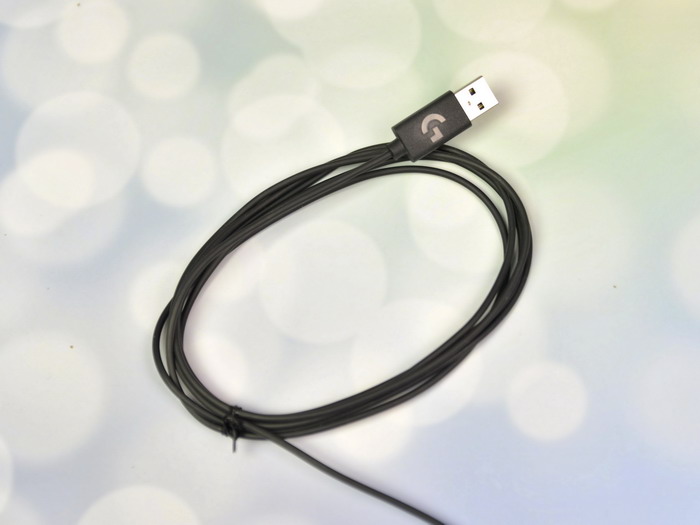 罗技g102打cf上下拖拽鼠标不均匀,玩cf罗技g102鼠标dpi调多少好