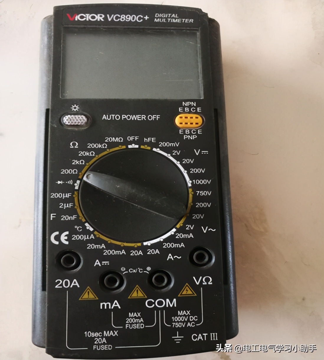 走狗屎运？老电工让胜利万用表起死回生
