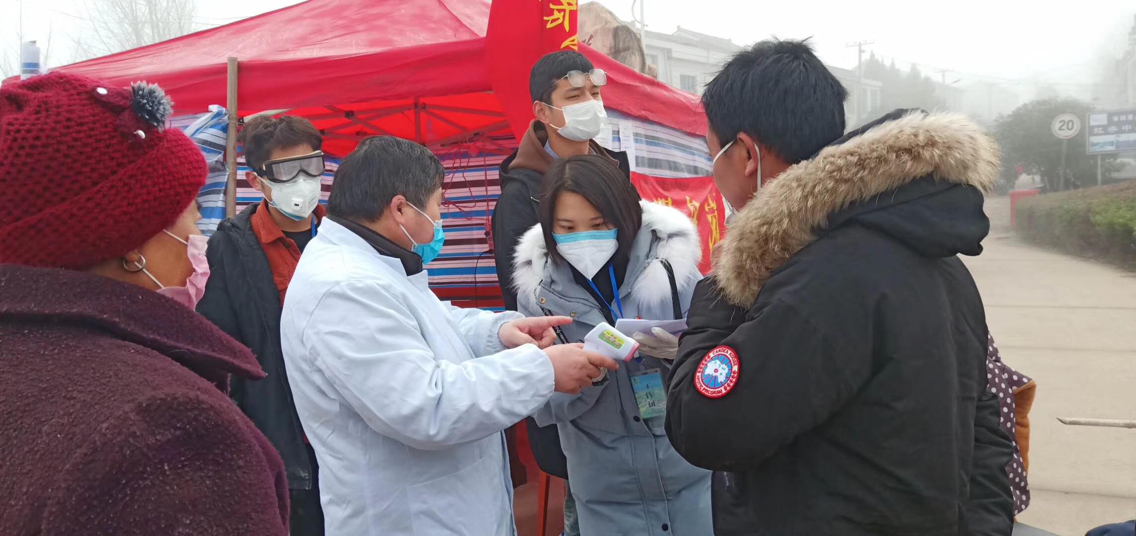 奋战在抗疫一线的基层干部,奋战在疫情一线的党员干部