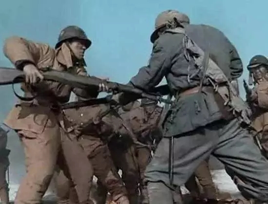 二战中日军为什么如此青睐*刃白**战？日军拼*刀刺**到底有多厉害？