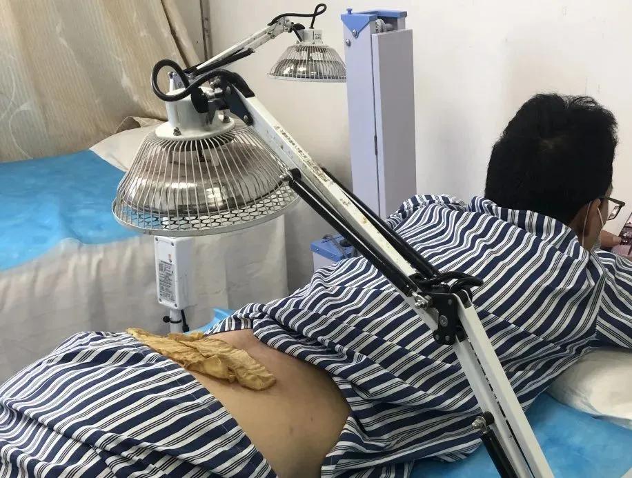 山西中医药大学附属医院肛肠二科团队在冀晋豫鲁肛肠高峰论坛交流分享