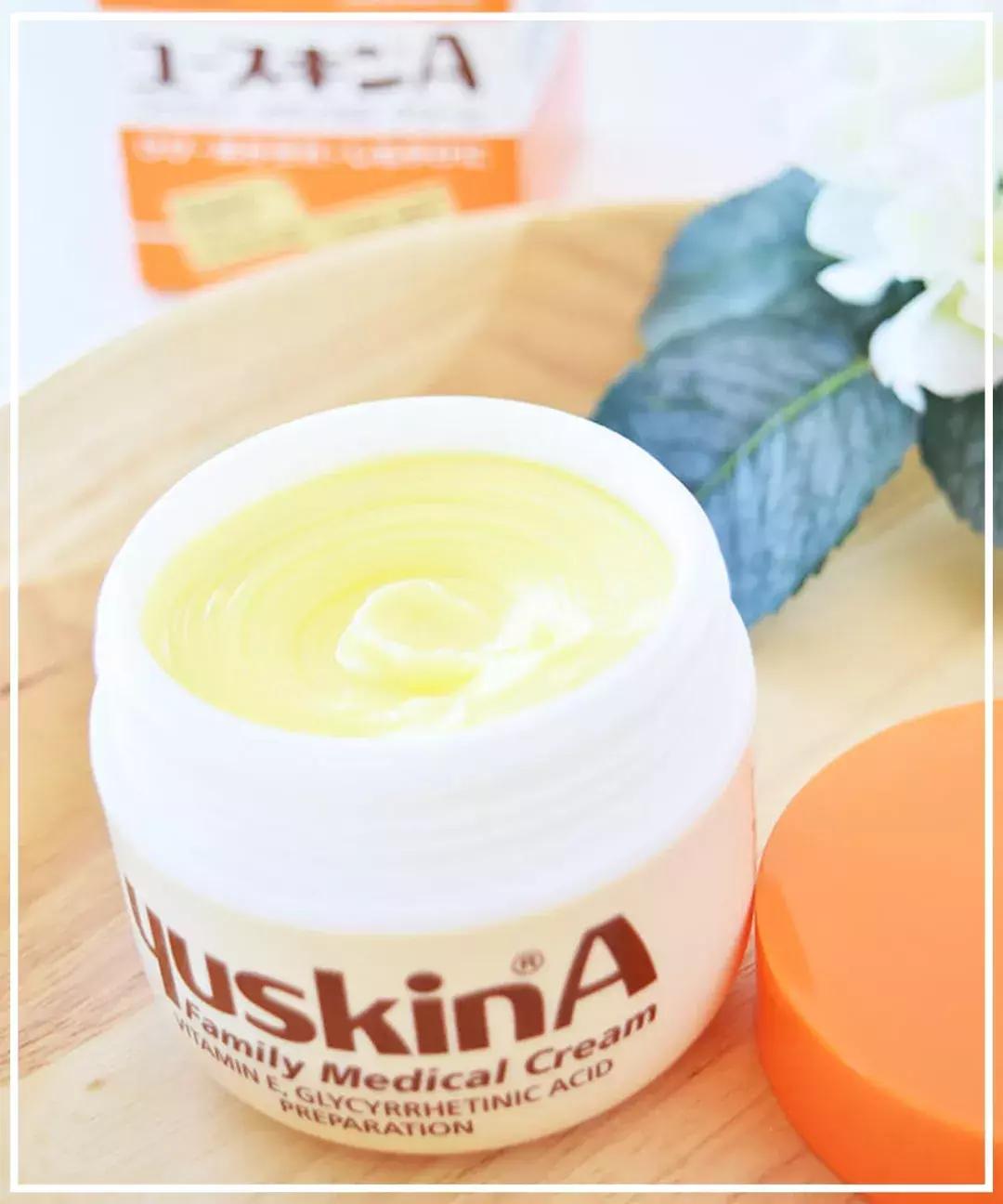 足部护理滋润皮肤让足部保持舒适,秋冬季足部护理