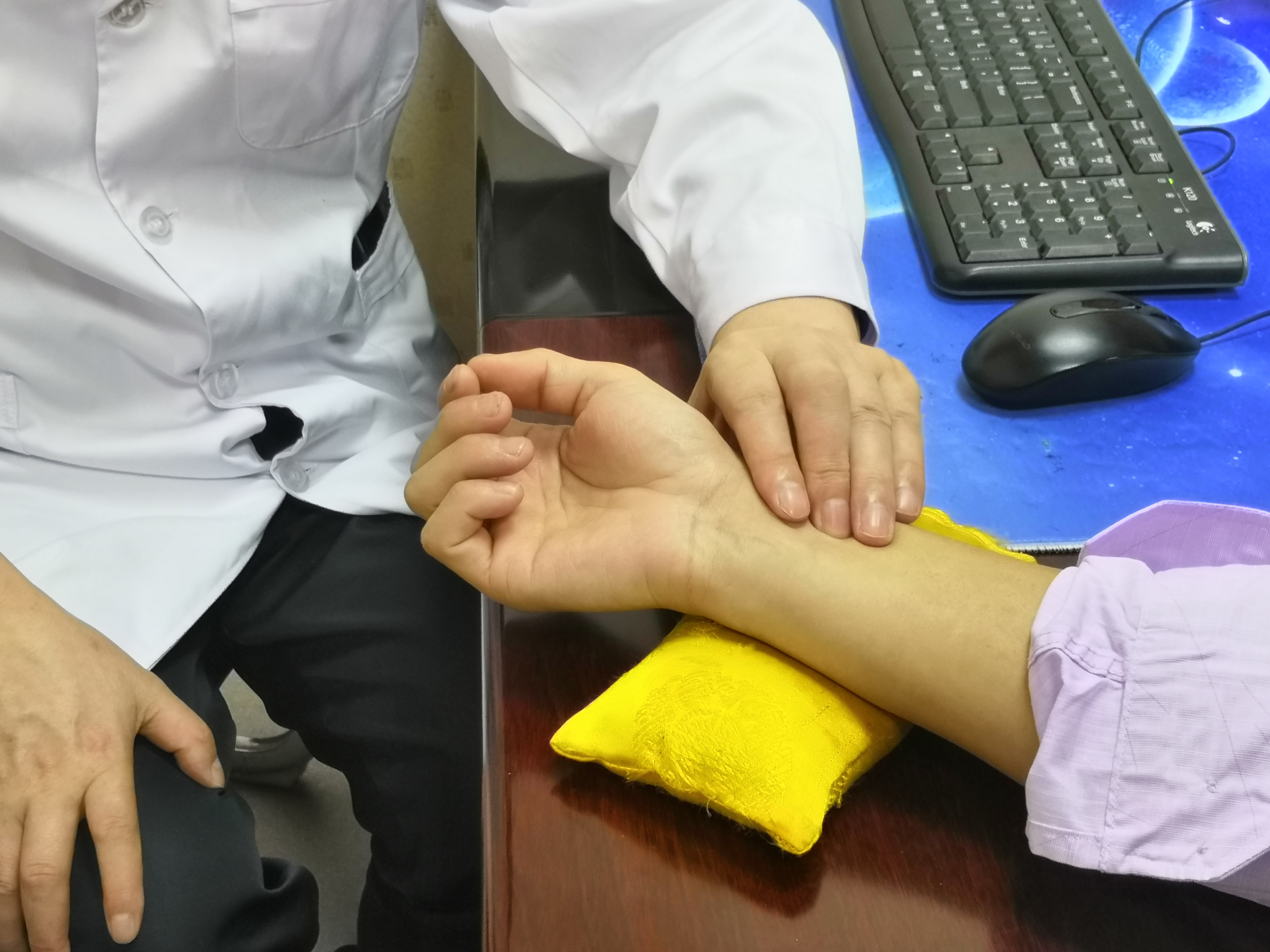 得了前列腺炎b超显示什么,前列腺炎b超报告