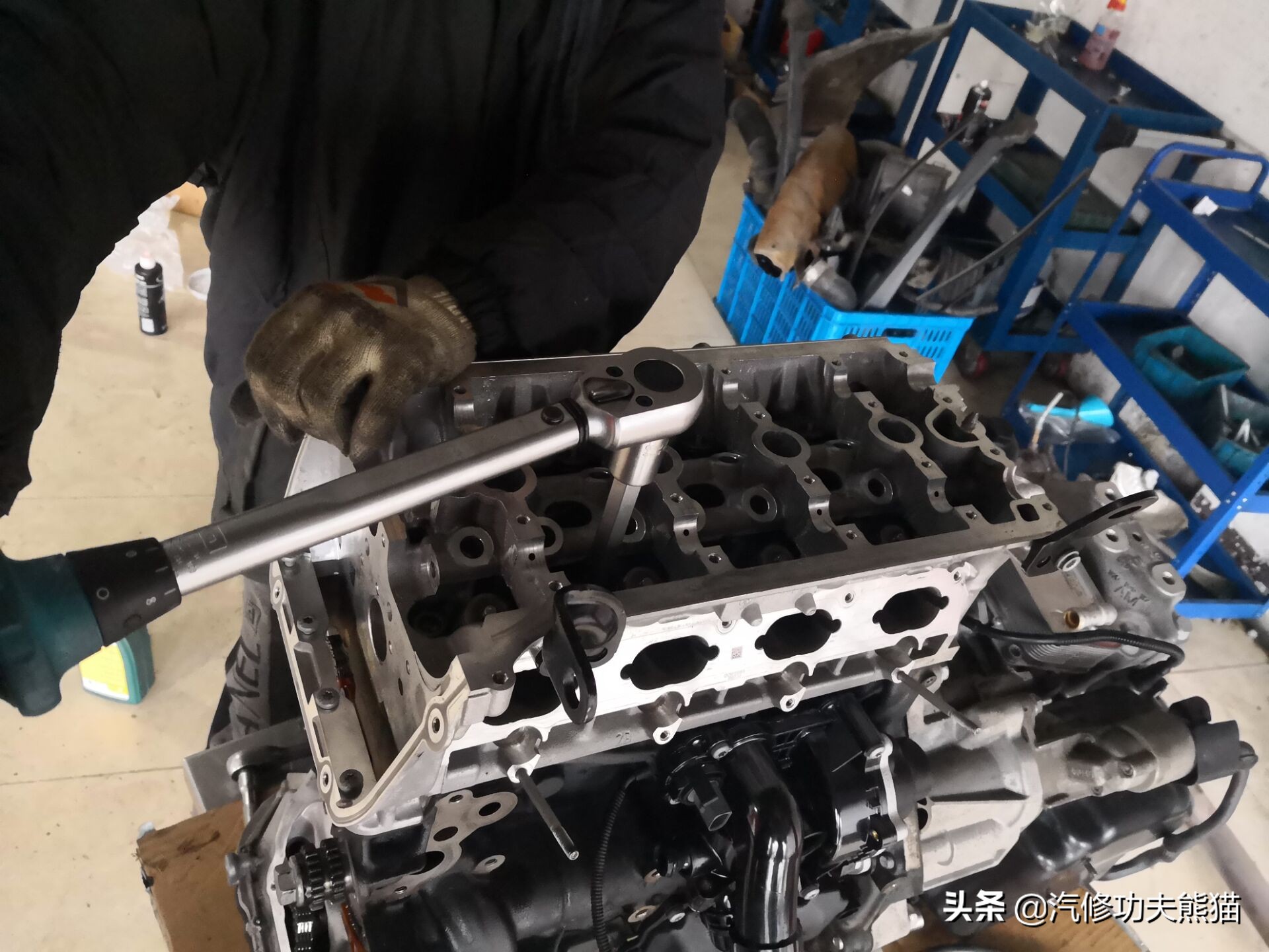 斯柯达烧机油是免拆治理还是大修,斯柯达昊锐烧机油大修