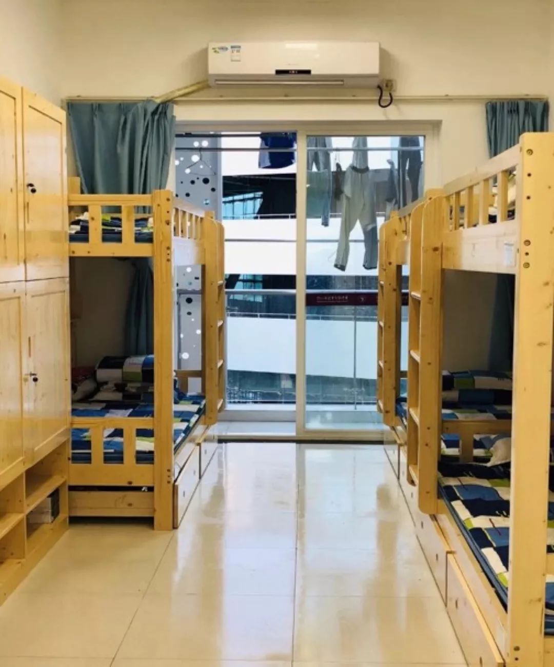 深高级东和深外龙华哪个好,深外龙华高中部成绩