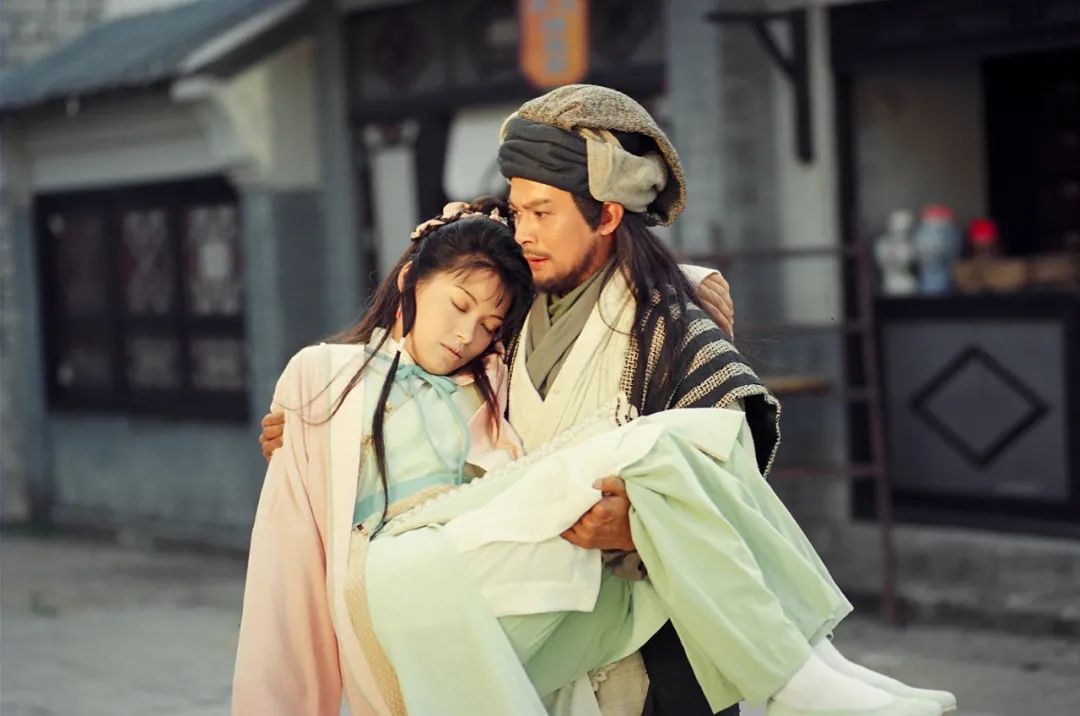 97版天龙八部梦姑扮演者,97版天龙八部至今单身女演员