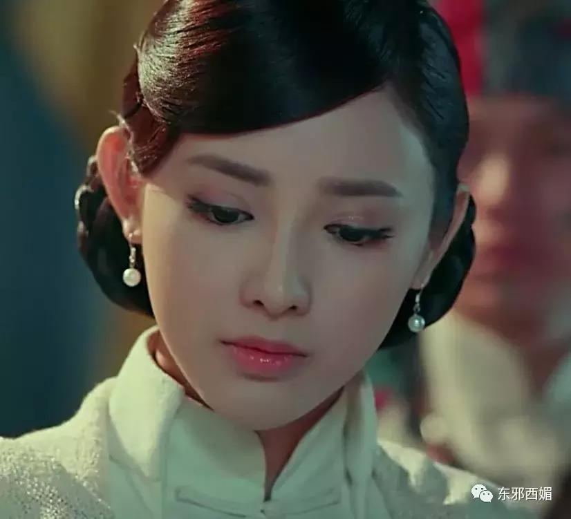 又一位换头宝贝!你能在她身上找到几位女明星的影子?