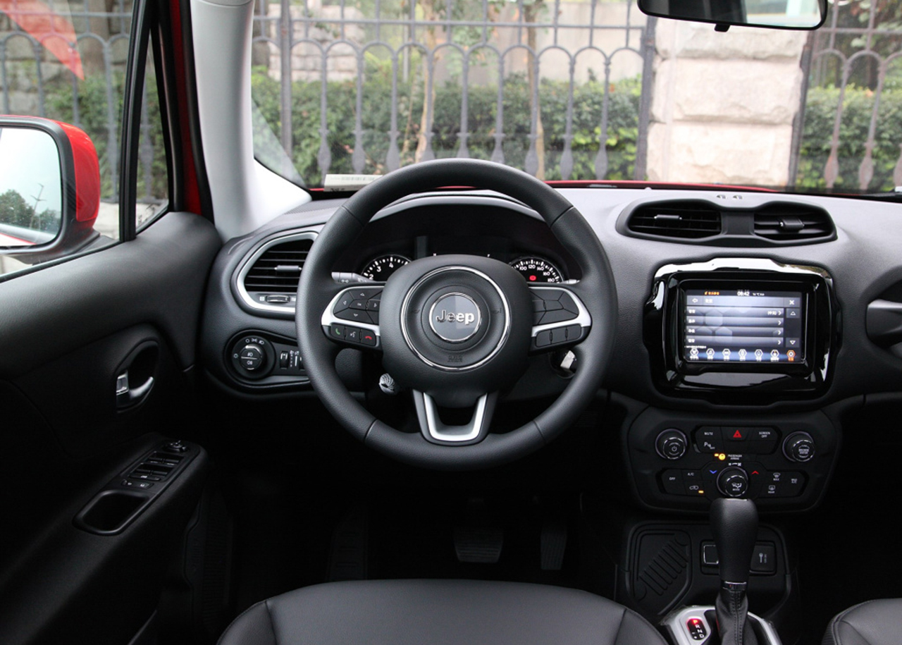 jeep自由侠2024款全新落地价,jeep全新自由侠1.3t