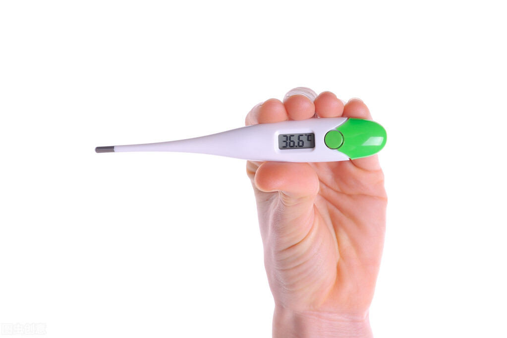 养宠经验分享幼狗狗感冒了怎么办,养宠小知识狗感冒和犬瘟的区别