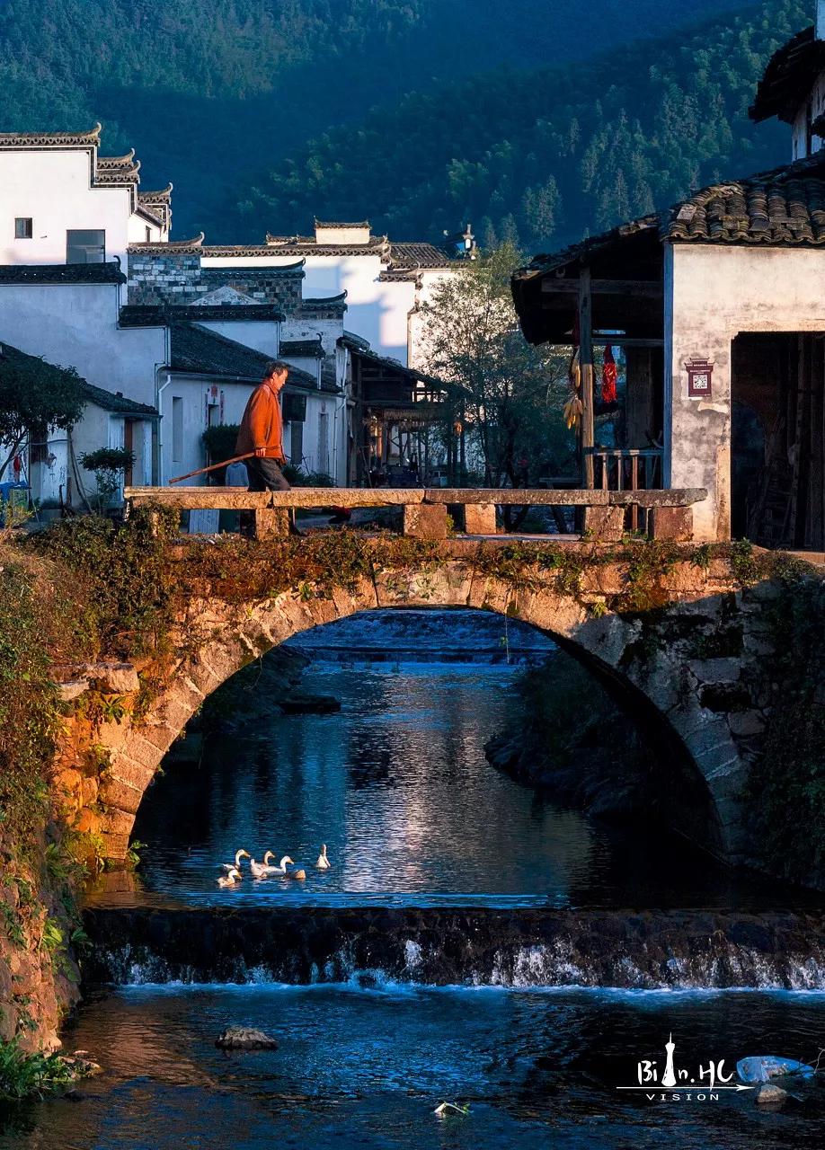 超适合一个人的15个国内外旅行地,国内适合一个人旅行的景点有哪些