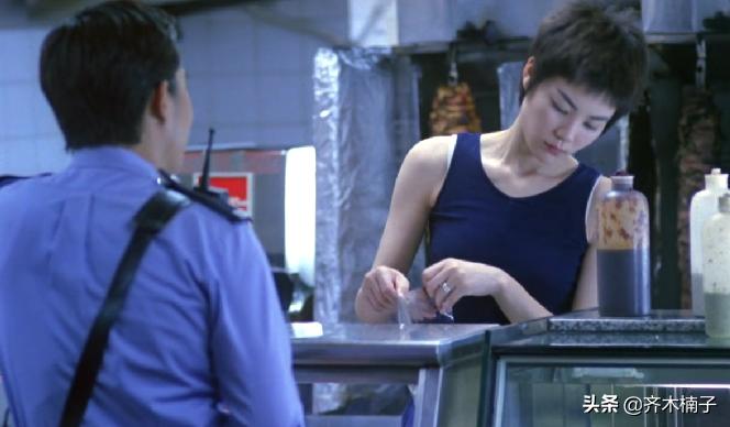 我们都曾迷失在成长的道路,迷失在重庆森林