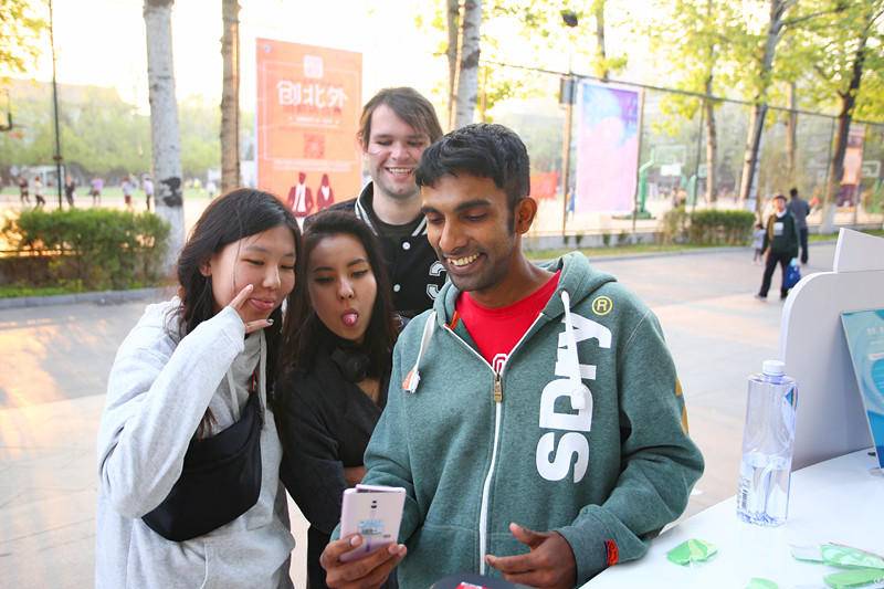 opporeno青春校园,opporeno走进校园