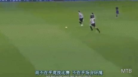 19岁的梅西被多次放铲,梅西被铲完整版