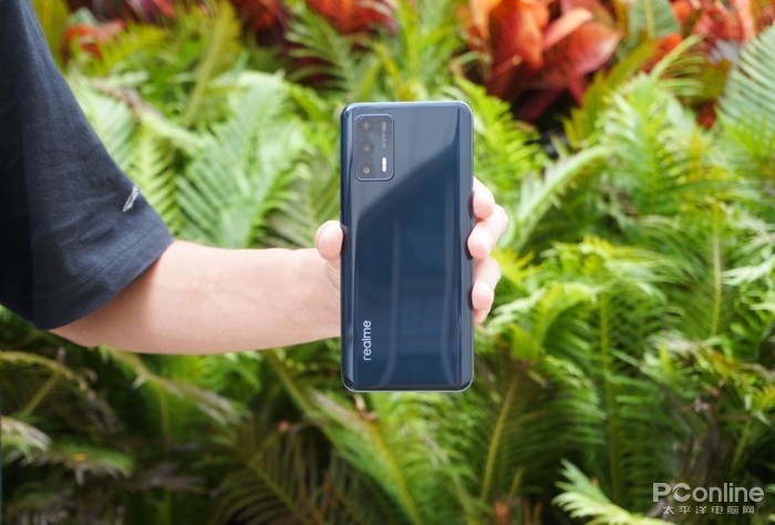 真我gtneo闪速版和真我gtneo2t,真我gtneo2t评测支持快充吗