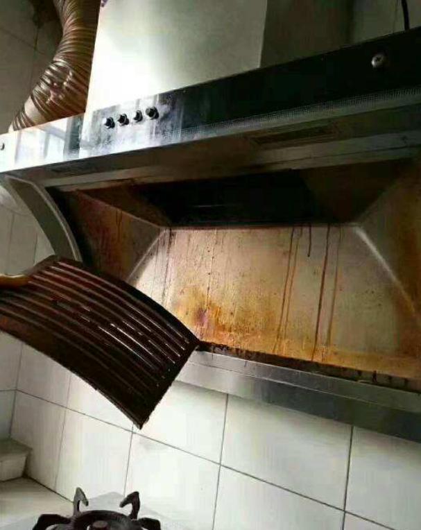 油烟机怎么清洗油污最有效的妙招,油烟机怎么清理油污妙招