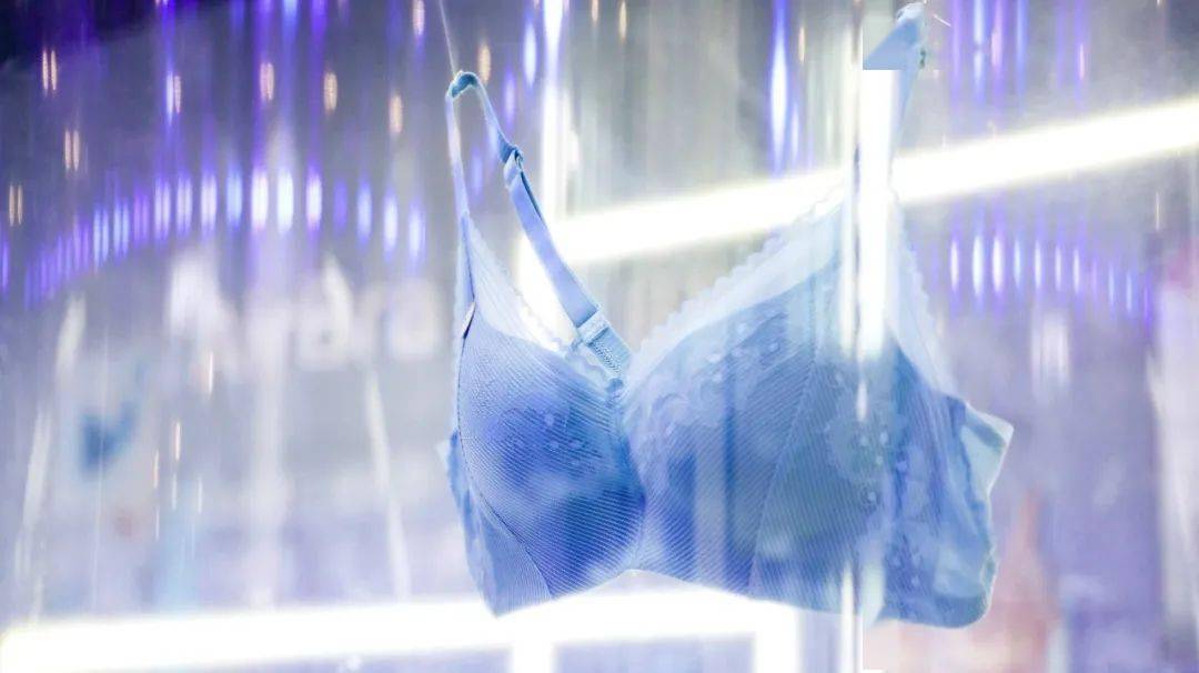 中国人穿的内衣,5900万的内衣