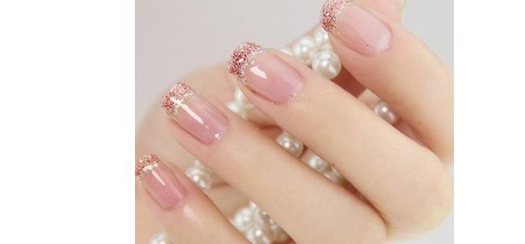 如何卸指甲油小妙招,在家卸指甲油妙招