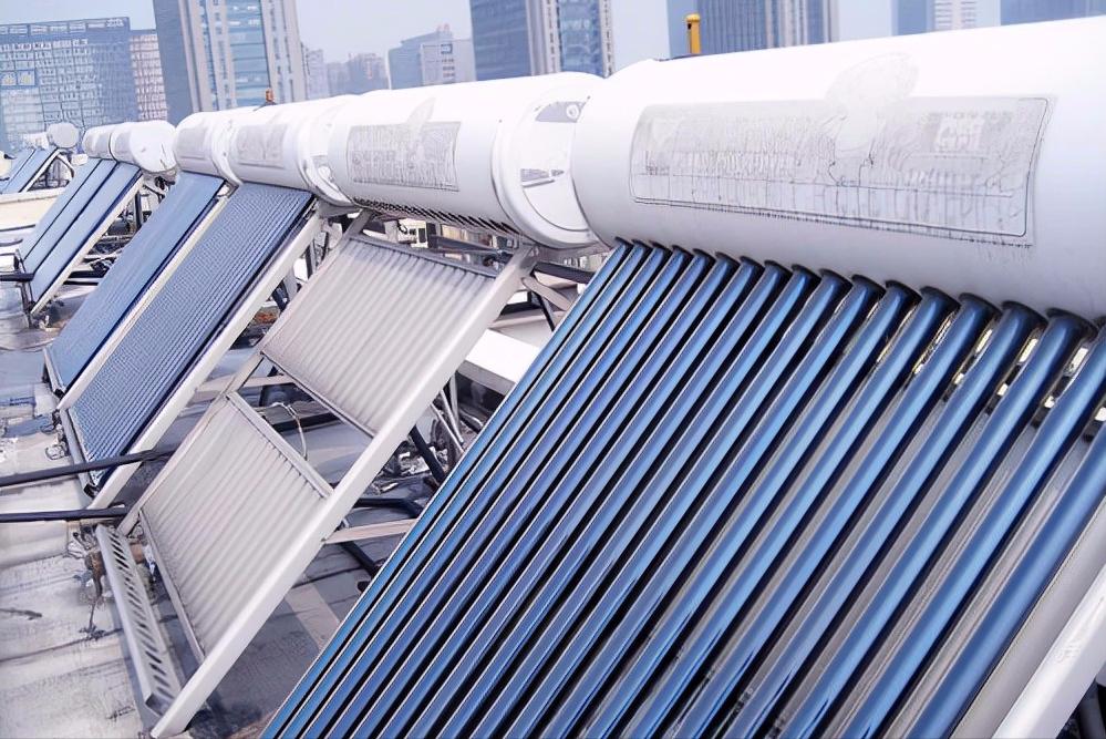 农村空气能热水器和太阳能哪个好,太阳能热水器与空气能热水器价格