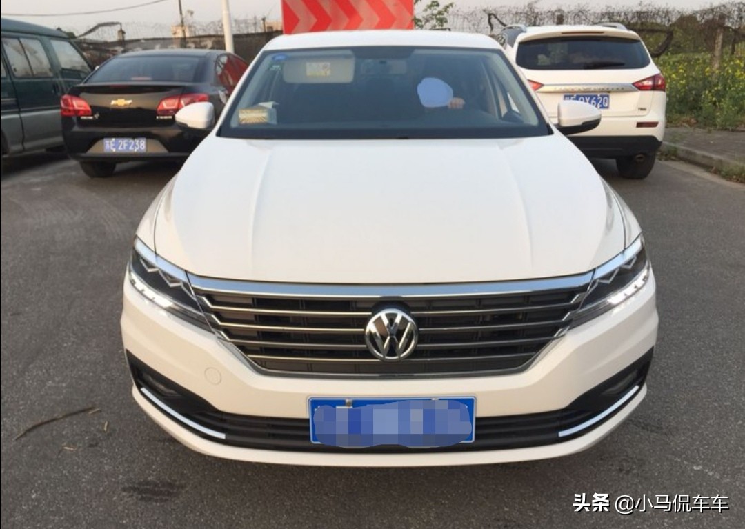 大众朗逸2017款1.6手自一体风尚版,2016款朗逸1.6自动风尚版配置参数