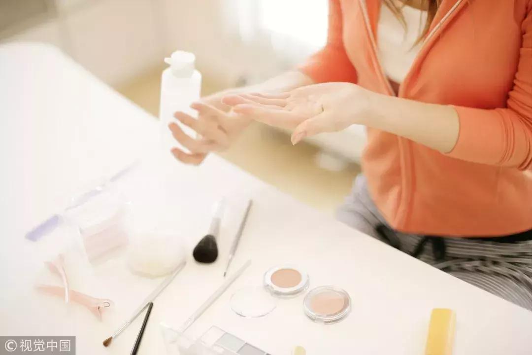 按摩不丰胸!阴天要防晒!88条送给女性的健康建议