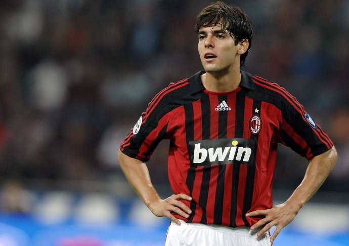 卡卡和佩佩冲突,佩佩和卡卡