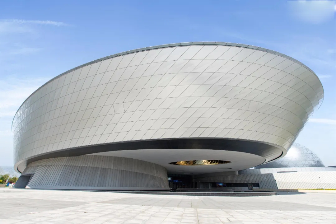 从宇宙中看地球的天文馆,上海天文馆可以临时换人参观吗