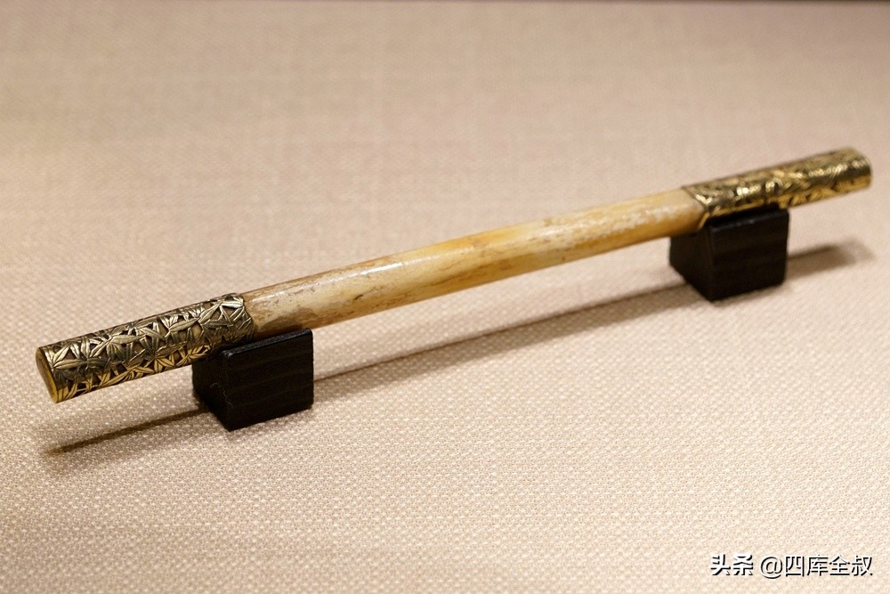 日本江户时代上层社会的冠饰风格,18世纪日本江户盛行配饰