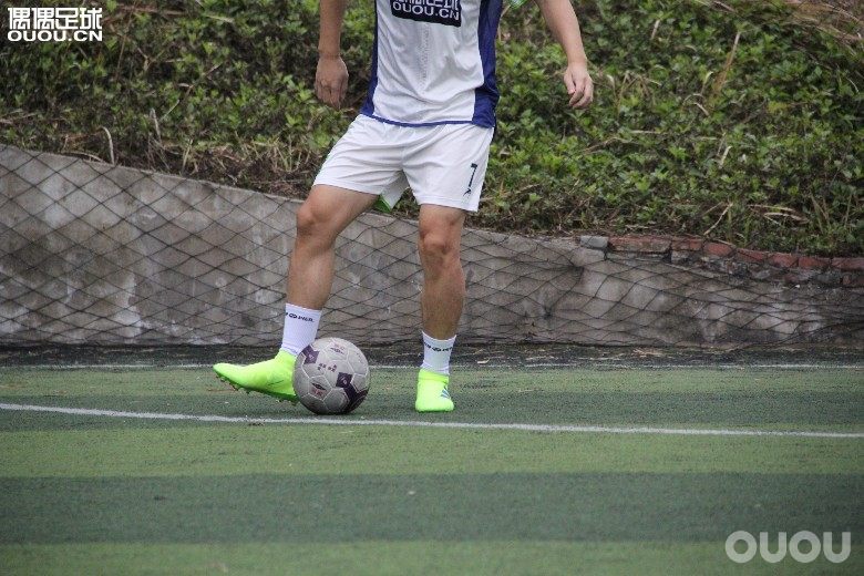 阿迪达斯nemeziz20测评,阿迪达斯nemeziz18高能套装