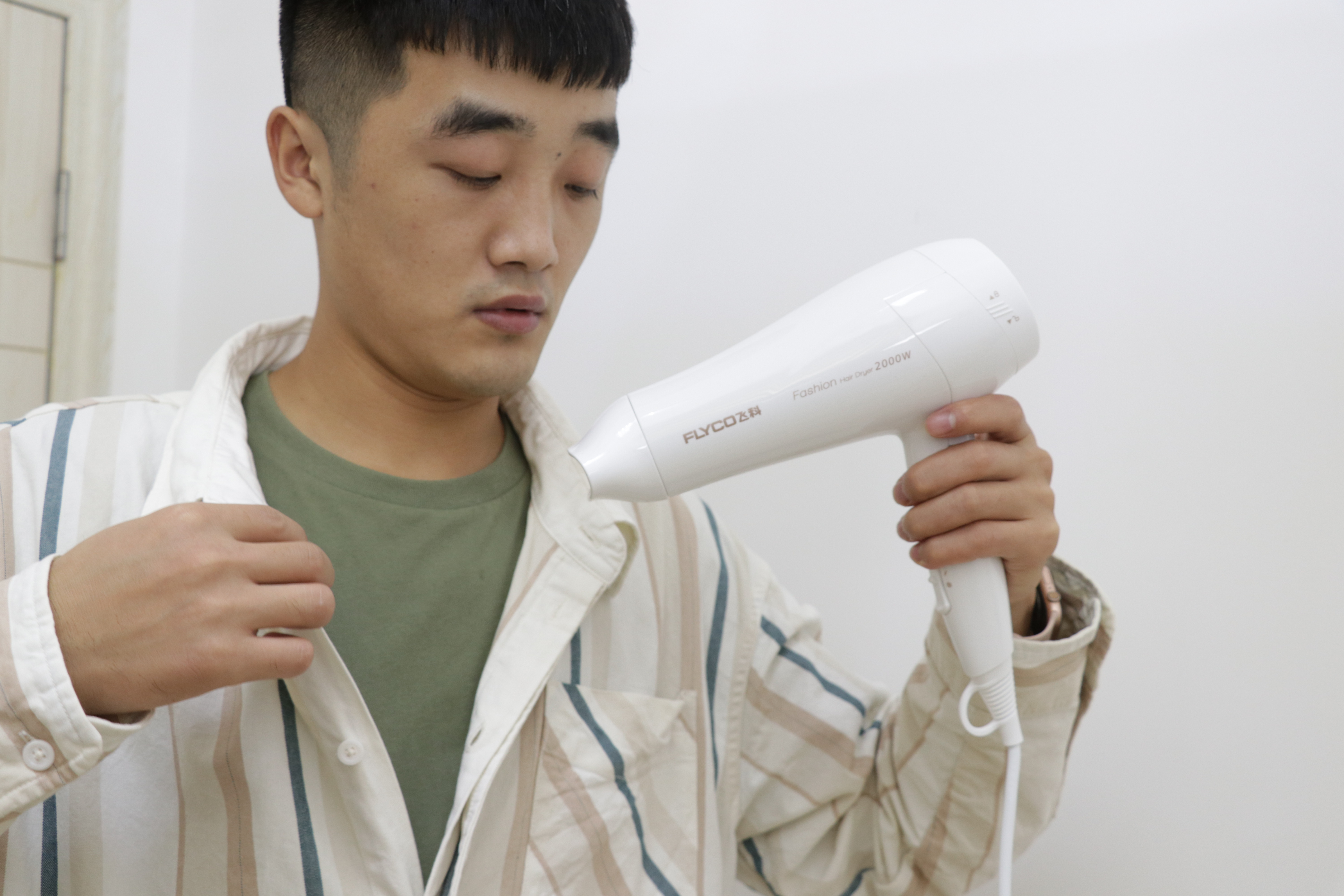 电吹风家用飞科超静音测评,飞科电吹风2000w各档位功率