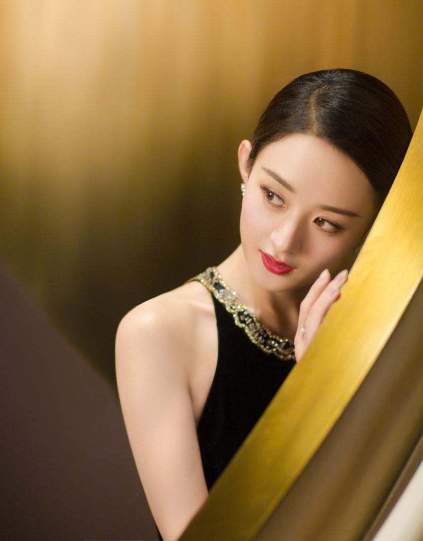 “耐看型美女”有哪些特征,耐看型美女和惊艳型区别