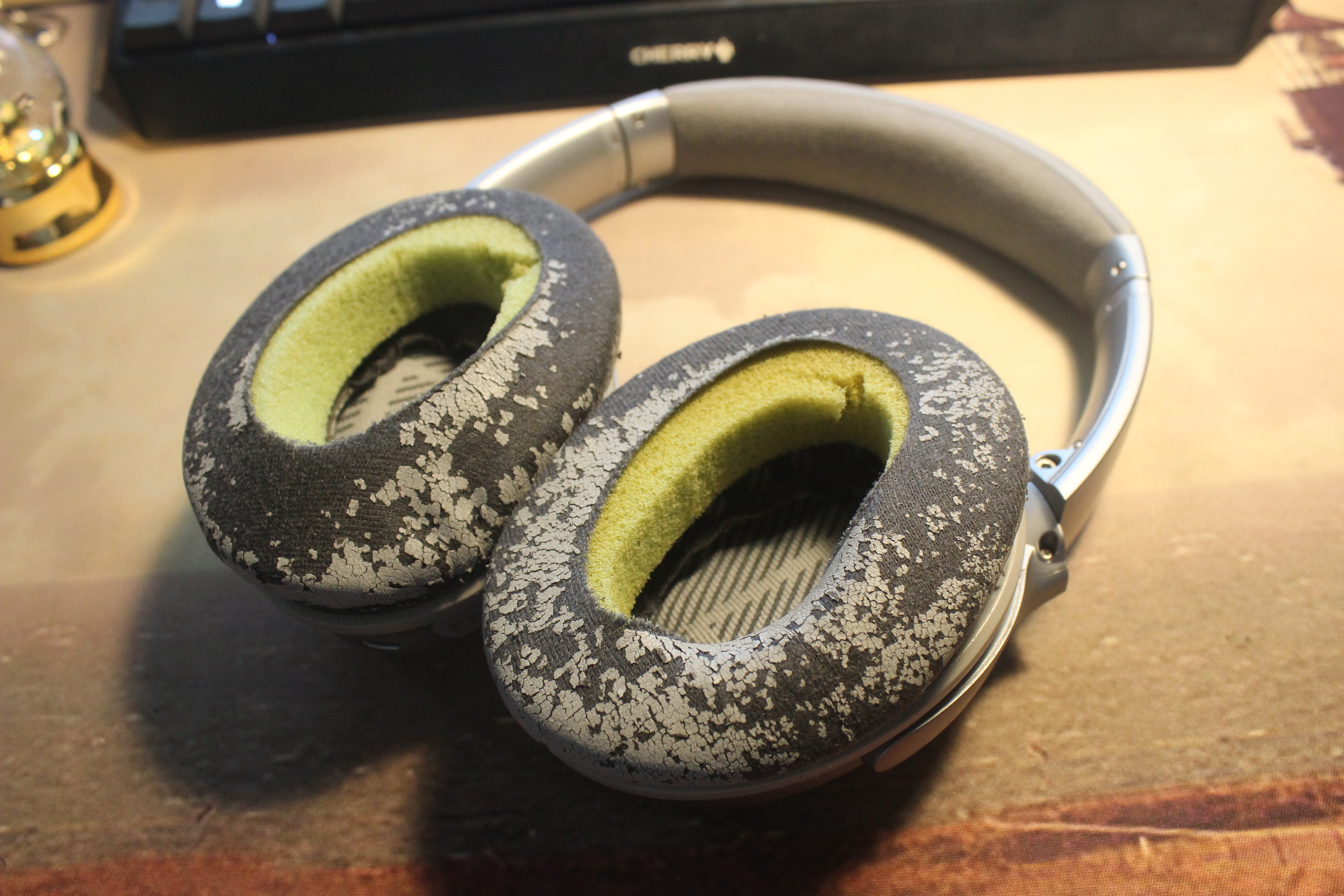 boseqc35换官方耳罩多少钱,boseqc35降噪耳机实体店试听